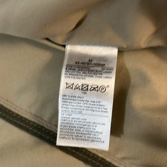 Banana Republic Core Temp Coaches Jacket, Like New! - Picture 6 of 10